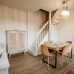 Les Capucins - Duplex Hyper Centre Apartment