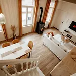 Les Capucins - Duplex Hyper Centre Apartment *