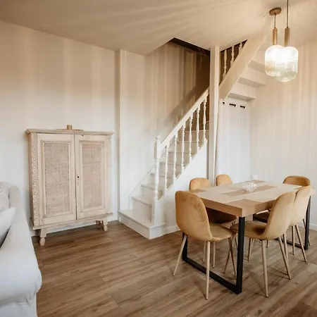 Les Capucins - Duplex Hyper Centre Apartment