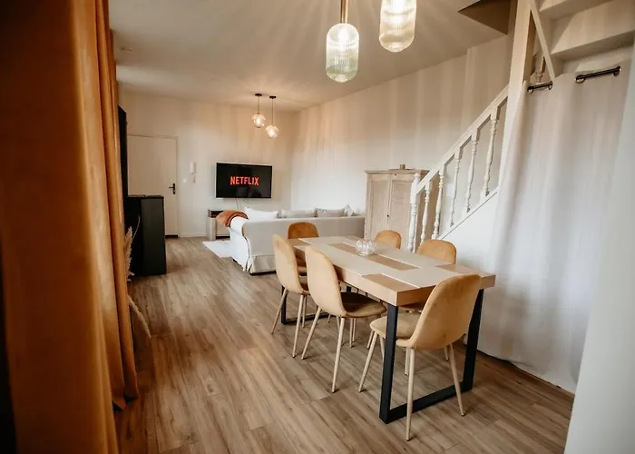 Les Capucins - Duplex Hyper Centre Apartment