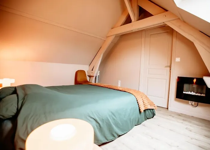 Les Capucins - Duplex Hyper Centre Apartment *